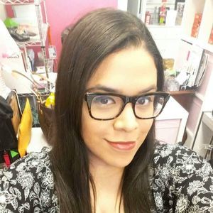 Meet your Posher, Nina